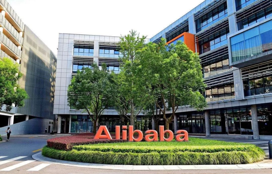 时尚衣橱英文-衣橱英文名(图6) 时尚衣橱英文_衣橱英文名_英文时尚衣橱怎么写