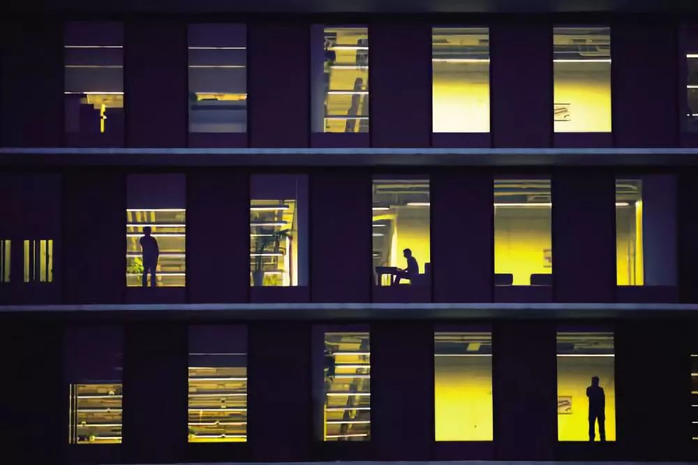 时尚衣橱英文-衣橱英文名(图7) 时尚衣橱英文_英文时尚衣橱怎么写_衣橱英文名