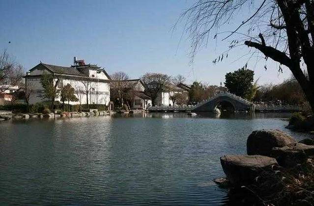 云南旅游几月是旺季_云南十一月份旅游攻略_云南旅游一月份