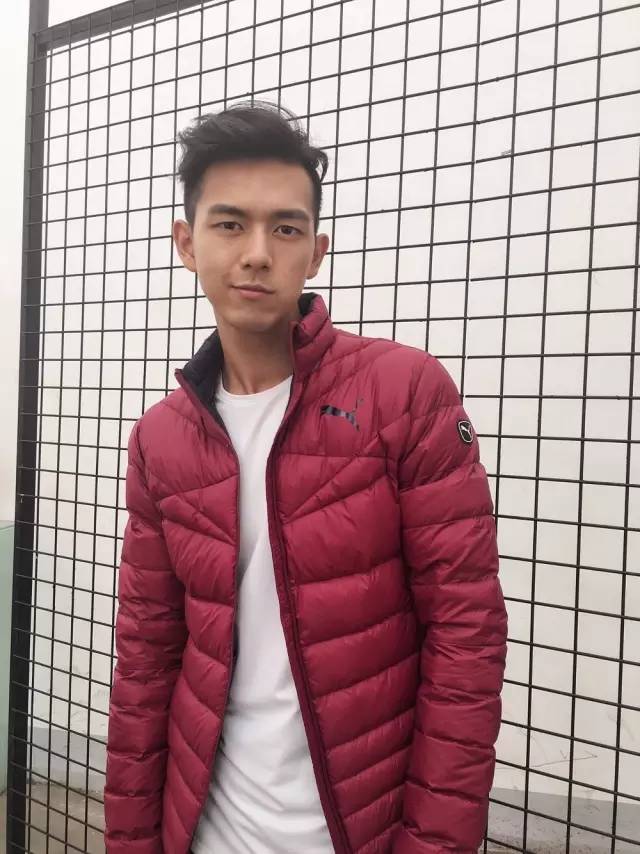 孔孝真机场时尚_机场时装秀_孔孝真机场照