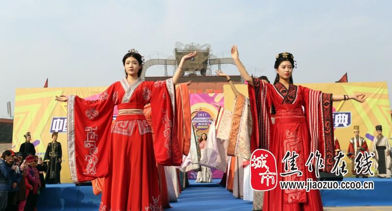 焦作时尚婚纱摄影-焦作市婚纱摄影(图8) 焦作时尚婚纱摄影_焦作市婚纱摄影_焦作mq婚纱