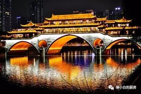 自贡峨眉山有多远_自贡去峨眉山旅游攻略_自贡到峨眉山旅游攻略