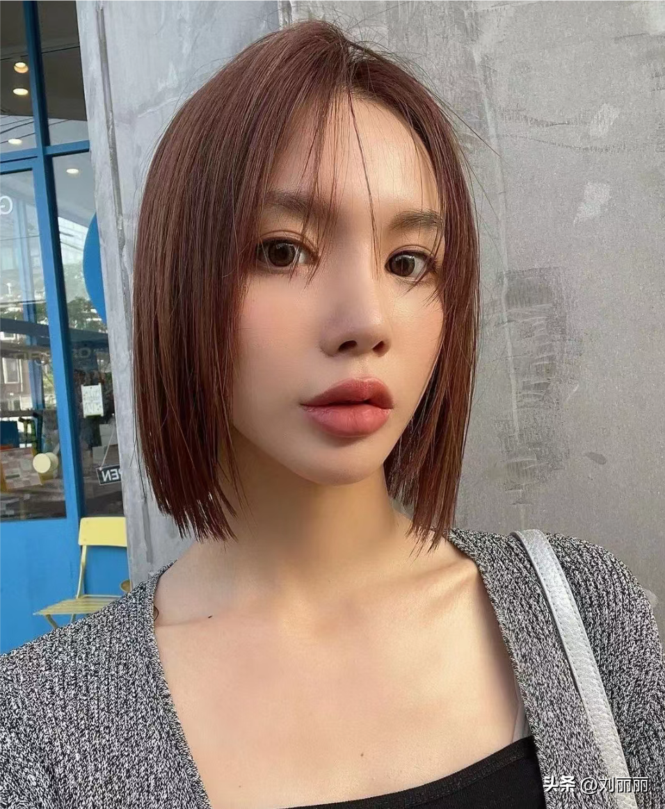 短发时尚女孩图片头像_女生时尚短发图片_短发时尚女生图片大全