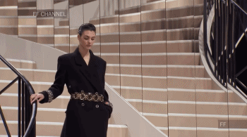 巴黎女人的时尚圣经-时尚巴黎胡歌配饰