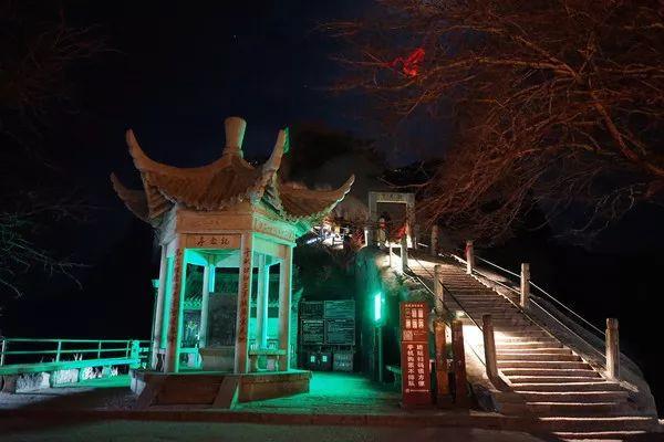 华山旅游攻略_华山一日旅游攻略_华山攻略旅游路线图