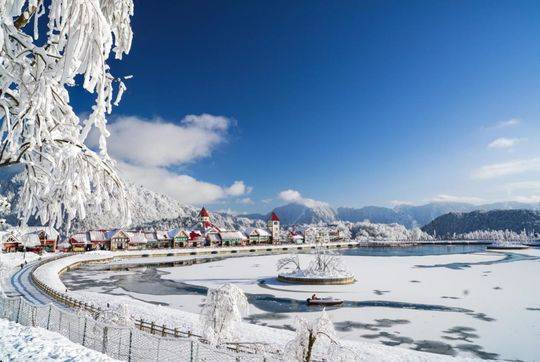 成都西岭雪山旅游攻略_雪山攻略成都旅游西岭怎么去_成都景点西岭雪山