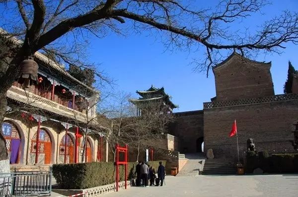 陕西华山景点_陕西少华山旅游攻略_陕西省华山旅游景点