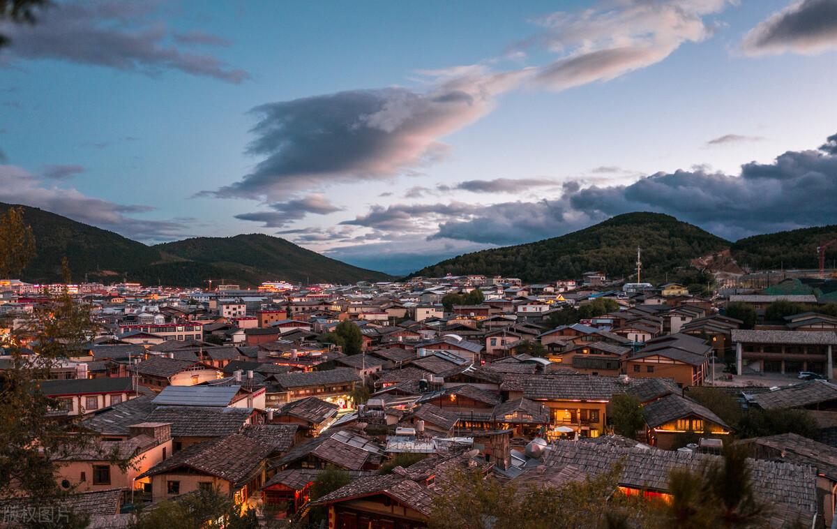 6月香格里拉旅游攻略_香格里拉5月旅游攻略_1月香格里拉