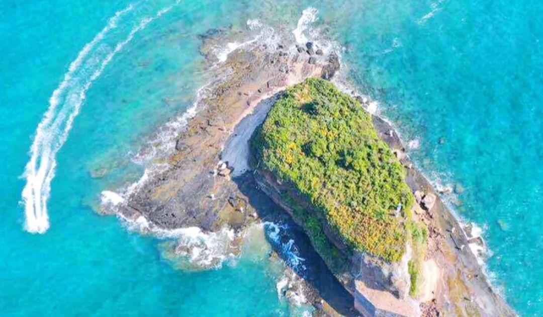 漓江小岛_漓江涠洲岛旅游攻略_漓江岛在哪