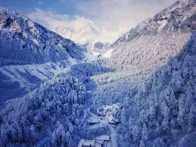漓江景区旅游攻略_漓江涠洲岛旅游攻略_漓江小岛