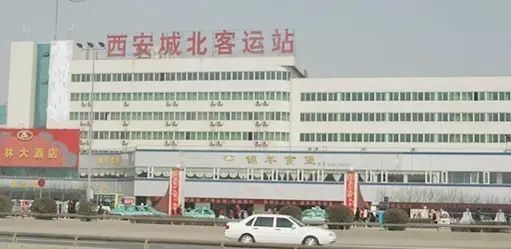 高冠瀑布旁边的山_高冠瀑布旅游攻略_瀑布门票多少钱