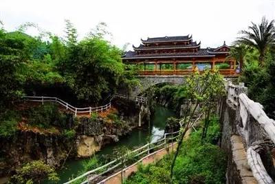 游万峰林需要多少时间_万峰林旅游攻略自驾游_徒步万峰林