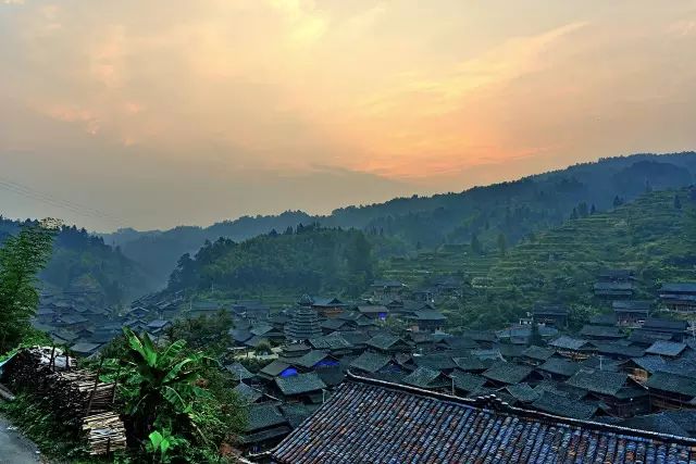 游万峰林需要多少时间_万峰林旅游攻略自驾游_徒步万峰林