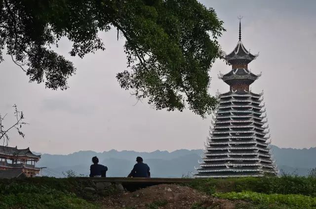 游万峰林需要多少时间_万峰林旅游攻略自驾游_徒步万峰林