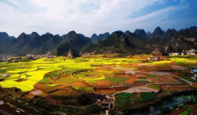 万峰林旅游攻略自驾游_徒步万峰林_游万峰林需要多少时间
