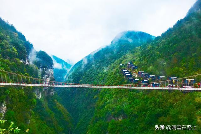 恩施旅游屏山风景_恩施屏山峡谷旅游攻略_峡谷攻略恩施旅游屏山怎么去