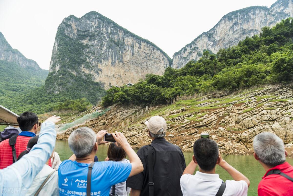 恩施屏山峡谷旅游攻略_峡谷攻略恩施旅游屏山怎么去_恩施旅游屏山风景