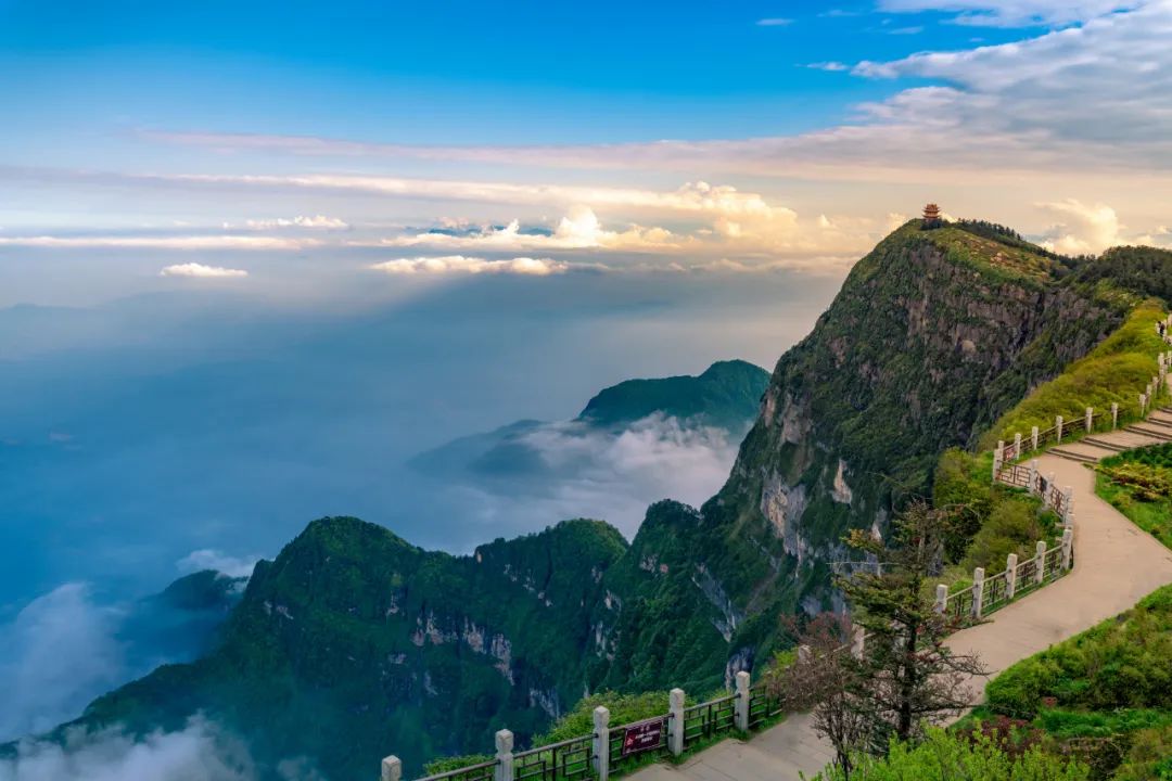 峨眉山7月旅游攻略-夏季游峨眉山攻略