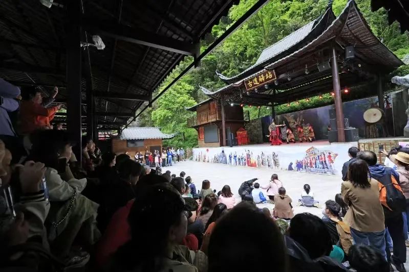 攻略恩施旅游屏山路线_恩施屏山景区介绍_恩施屏山旅游攻略