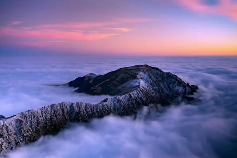 云南东川红土地旅游攻略_云南东川红土图片_云南东川红土地景区