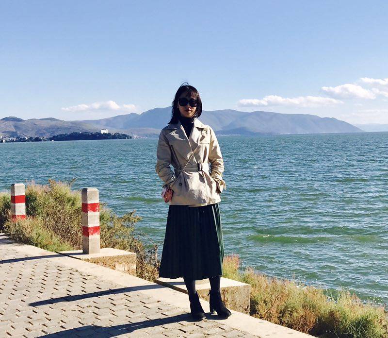 冬装时尚搭配_冬季时尚搭配_搭配时尚冬装的女装