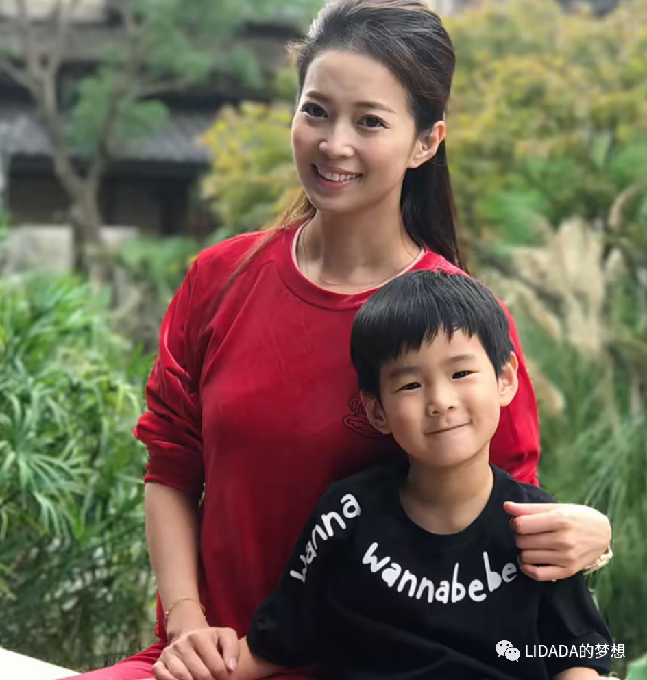 生活时尚频道 美食节目主持人-生活时尚频道人气美食主持人